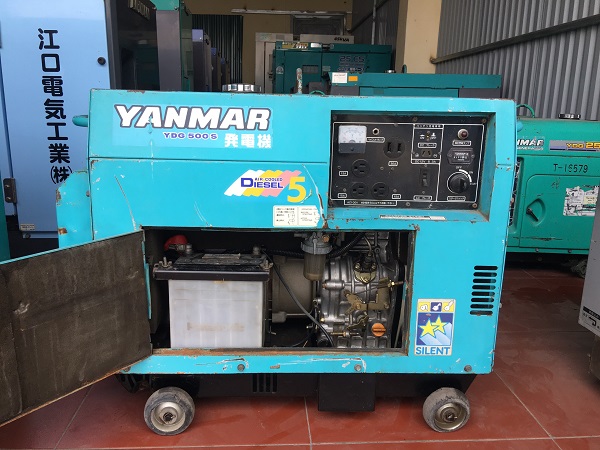 Dòng máy phát điện Yanmar được thiết kế nút khởi động giúp việc vận hành dễ dàng